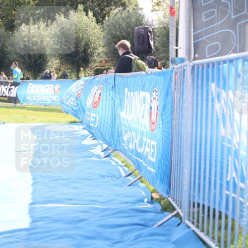 25.08.2024 - Elbe Triathlon Hamburg H.Heesch http://msf.ph/oto/6837239 25.08.2024 10:19:20 Ziel  meine-sportfotos.de