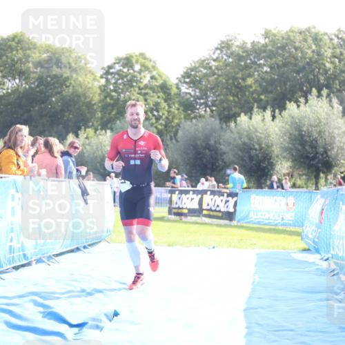 25.08.2024 - Elbe Triathlon Hamburg H.Heesch http://msf.ph/oto/6837243 25.08.2024 10:20:38 Ziel 87 meine-sportfotos.de
