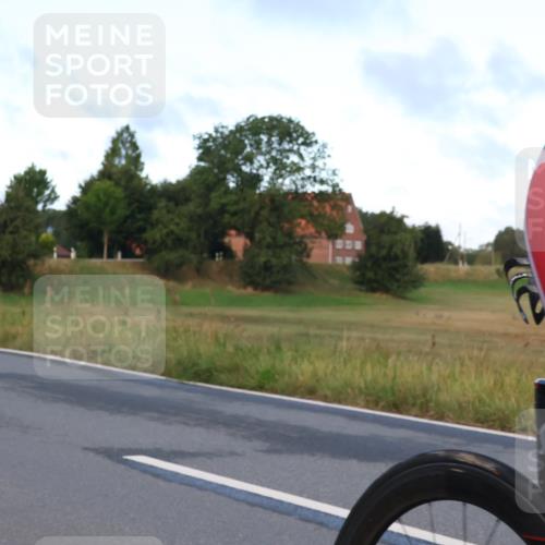 25.08.2024 - Elbe Triathlon Hamburg Fuchs,  Jonas http://msf.ph/oto/6837297 25.08.2024 08:49:14 Radfahren 107, 53 meine-sportfotos.de