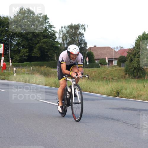 25.08.2024 - Elbe Triathlon Hamburg Fuchs,  Jonas http://msf.ph/oto/6837408 25.08.2024 08:50:06 Radfahren 73 meine-sportfotos.de