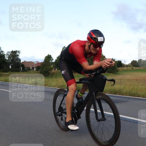 25.08.2024 - Elbe Triathlon Hamburg Fuchs,  Jonas http://msf.ph/oto/6837508 25.08.2024 08:50:37 Radfahren 82, 78 meine-sportfotos.de