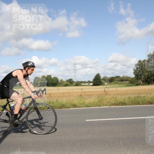 25.08.2024 - Elbe Triathlon Hamburg Fuchs,  Jonas http://msf.ph/oto/6837547 25.08.2024 10:43:14 Radfahren 1426, 514, 779 meine-sportfotos.de