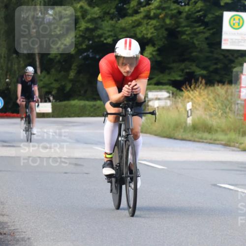 25.08.2024 - Elbe Triathlon Hamburg Fuchs,  Jonas http://msf.ph/oto/6837591 25.08.2024 08:50:52 Radfahren 68, 62 meine-sportfotos.de