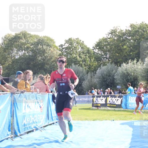 25.08.2024 - Elbe Triathlon Hamburg H.Heesch http://msf.ph/oto/6837594 25.08.2024 10:22:07 Ziel 84 meine-sportfotos.de