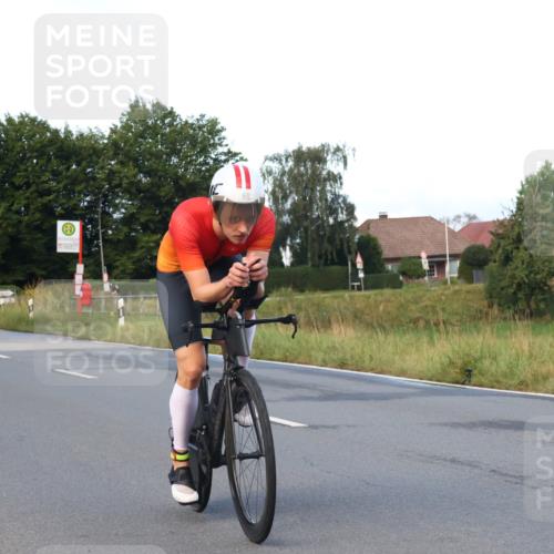 25.08.2024 - Elbe Triathlon Hamburg Fuchs,  Jonas http://msf.ph/oto/6837611 25.08.2024 08:50:53 Radfahren 68, 62 meine-sportfotos.de
