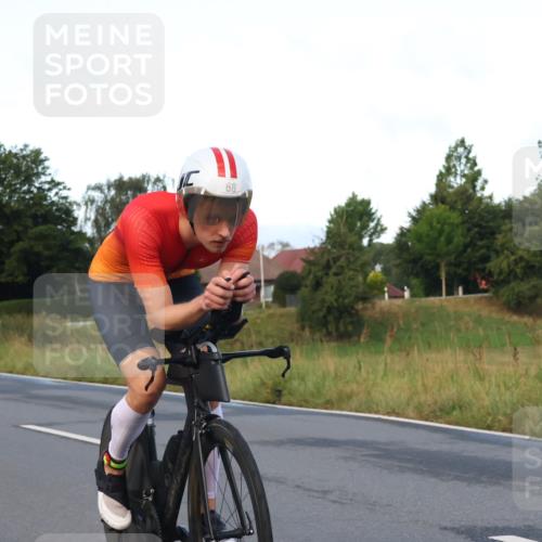 25.08.2024 - Elbe Triathlon Hamburg Fuchs,  Jonas http://msf.ph/oto/6837616 25.08.2024 08:50:53 Radfahren 68, 62 meine-sportfotos.de