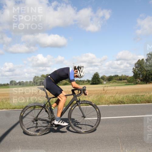 25.08.2024 - Elbe Triathlon Hamburg Fuchs,  Jonas http://msf.ph/oto/6837630 25.08.2024 10:43:51 Radfahren 641, 724, 764, 1467, 589 meine-sportfotos.de