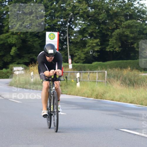 25.08.2024 - Elbe Triathlon Hamburg Fuchs,  Jonas http://msf.ph/oto/6837706 25.08.2024 08:51:02 Radfahren 164 meine-sportfotos.de