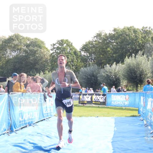 25.08.2024 - Elbe Triathlon Hamburg H.Heesch http://msf.ph/oto/6837719 25.08.2024 10:22:24 Ziel 37, 105 meine-sportfotos.de