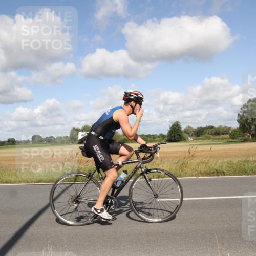 25.08.2024 - Elbe Triathlon Hamburg Fuchs,  Jonas http://msf.ph/oto/6837739 25.08.2024 10:45:45 Radfahren 1465, 787, 663, 719, 753, 636 meine-sportfotos.de