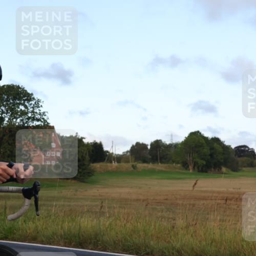 25.08.2024 - Elbe Triathlon Hamburg Fuchs,  Jonas http://msf.ph/oto/6837857 25.08.2024 08:51:40 Radfahren 180, 187 meine-sportfotos.de