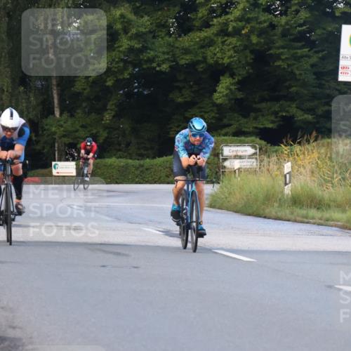25.08.2024 - Elbe Triathlon Hamburg Fuchs,  Jonas http://msf.ph/oto/6837919 25.08.2024 08:52:38 Radfahren 71, 176, 79 meine-sportfotos.de