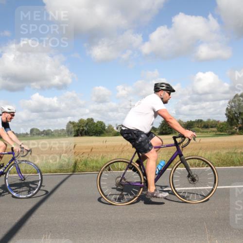 25.08.2024 - Elbe Triathlon Hamburg Fuchs,  Jonas http://msf.ph/oto/6837920 25.08.2024 10:47:27 Radfahren 788, 752, 728, 1437, 701, 688 meine-sportfotos.de