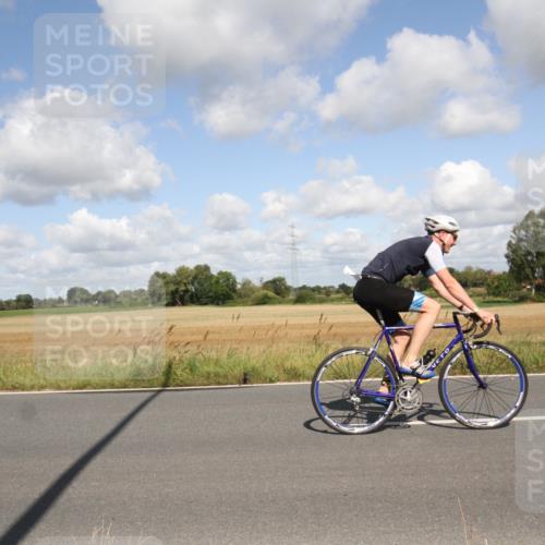 25.08.2024 - Elbe Triathlon Hamburg Fuchs,  Jonas http://msf.ph/oto/6837925 25.08.2024 10:47:28 Radfahren 788, 752, 728, 1437, 701, 688 meine-sportfotos.de
