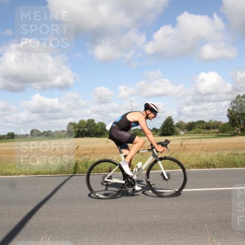 25.08.2024 - Elbe Triathlon Hamburg Fuchs,  Jonas http://msf.ph/oto/6837930 25.08.2024 10:47:30 Radfahren 788, 752, 728, 1437, 701, 688 meine-sportfotos.de