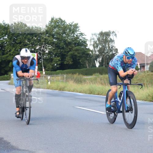25.08.2024 - Elbe Triathlon Hamburg Fuchs,  Jonas http://msf.ph/oto/6837956 25.08.2024 08:52:40 Radfahren 71, 176, 79 meine-sportfotos.de