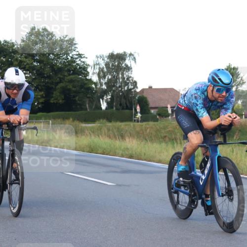 25.08.2024 - Elbe Triathlon Hamburg Fuchs,  Jonas http://msf.ph/oto/6837960 25.08.2024 08:52:40 Radfahren 71, 176, 79 meine-sportfotos.de