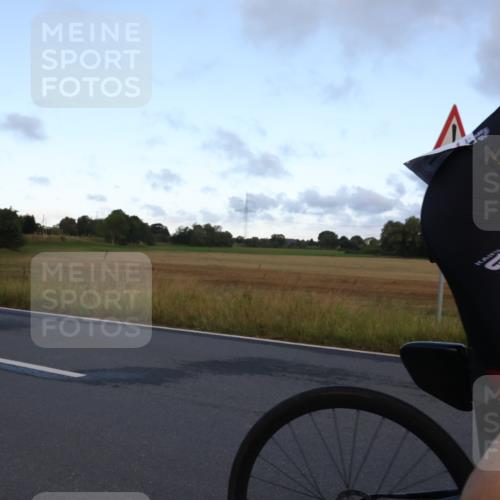 25.08.2024 - Elbe Triathlon Hamburg Fuchs,  Jonas http://msf.ph/oto/6838032 25.08.2024 08:52:45 Radfahren 71, 176, 79, 190 meine-sportfotos.de