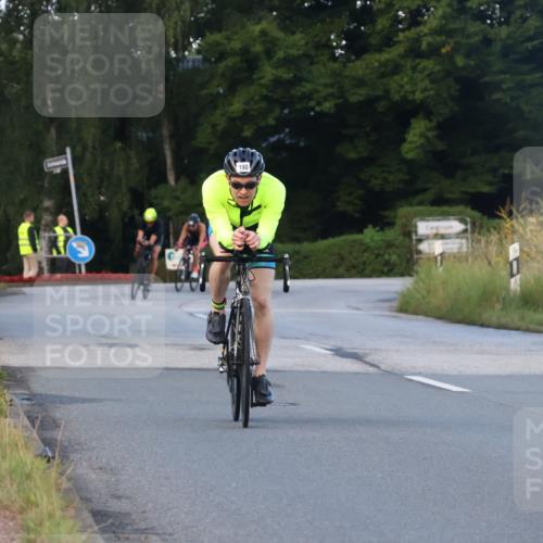 25.08.2024 - Elbe Triathlon Hamburg Fuchs,  Jonas http://msf.ph/oto/6838058 25.08.2024 08:52:50 Radfahren 79, 190, 80 meine-sportfotos.de