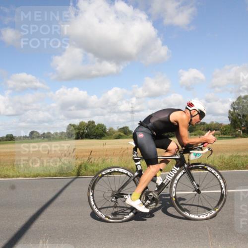 25.08.2024 - Elbe Triathlon Hamburg Fuchs,  Jonas http://msf.ph/oto/6838108 25.08.2024 10:50:03 Radfahren 1849, 1495, 797, 1592 meine-sportfotos.de