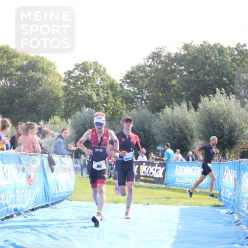 25.08.2024 - Elbe Triathlon Hamburg H.Heesch http://msf.ph/oto/6838189 25.08.2024 10:23:30 Ziel 64, 86 meine-sportfotos.de