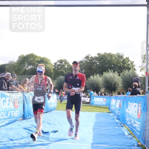 25.08.2024 - Elbe Triathlon Hamburg H.Heesch http://msf.ph/oto/6838247 25.08.2024 10:23:32 Ziel 64, 86 meine-sportfotos.de