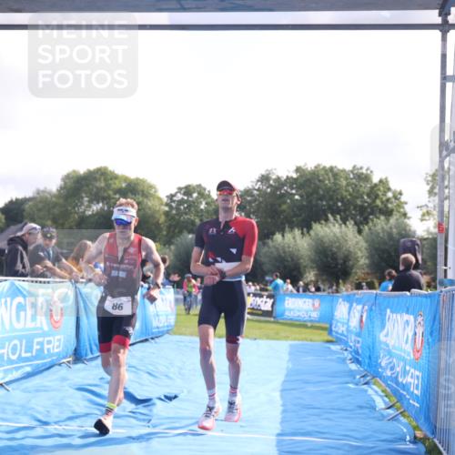 25.08.2024 - Elbe Triathlon Hamburg H.Heesch http://msf.ph/oto/6838255 25.08.2024 10:23:32 Ziel 64, 86 meine-sportfotos.de