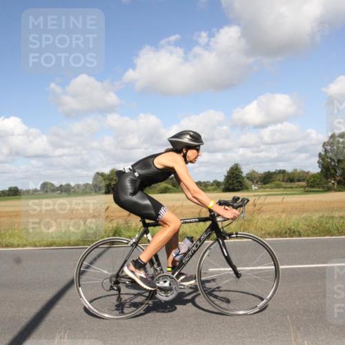 25.08.2024 - Elbe Triathlon Hamburg Fuchs,  Jonas http://msf.ph/oto/6838271 25.08.2024 10:51:36 Radfahren 683, 1577, 1474, 1522 meine-sportfotos.de