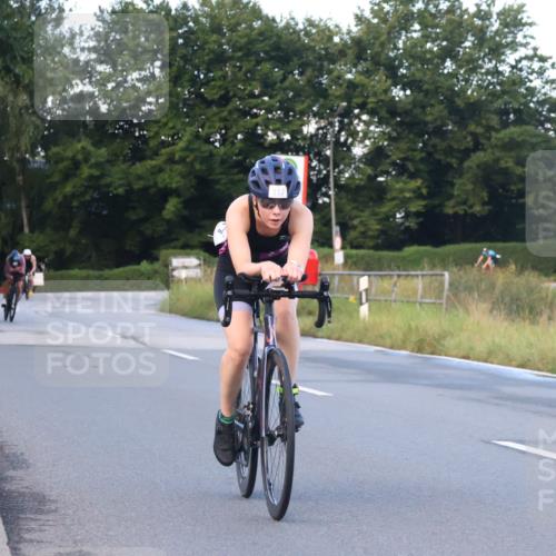 25.08.2024 - Elbe Triathlon Hamburg Fuchs,  Jonas http://msf.ph/oto/6838302 25.08.2024 08:53:09 Radfahren 110, 153, 117, 139, 38 meine-sportfotos.de