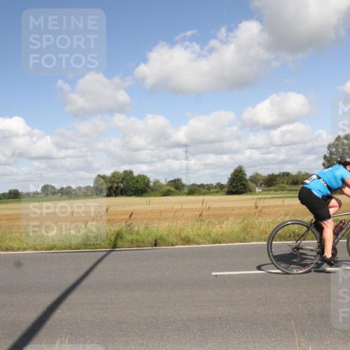 25.08.2024 - Elbe Triathlon Hamburg Fuchs,  Jonas http://msf.ph/oto/6838305 25.08.2024 10:51:48 Radfahren 756, 1564, 1505, 606, 1587, 735, 518 meine-sportfotos.de