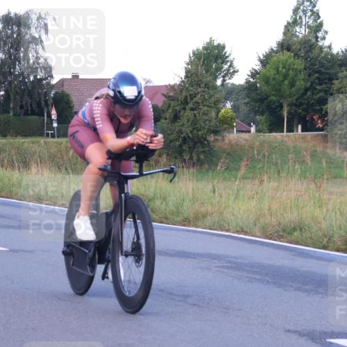 25.08.2024 - Elbe Triathlon Hamburg Fuchs,  Jonas http://msf.ph/oto/6838343 25.08.2024 08:53:13 Radfahren 153, 117, 139, 38, 37, 172, 167 meine-sportfotos.de