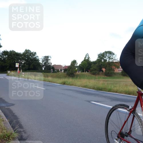 25.08.2024 - Elbe Triathlon Hamburg Fuchs,  Jonas http://msf.ph/oto/6838487 25.08.2024 08:53:21 Radfahren 37, 172, 167, 121 meine-sportfotos.de