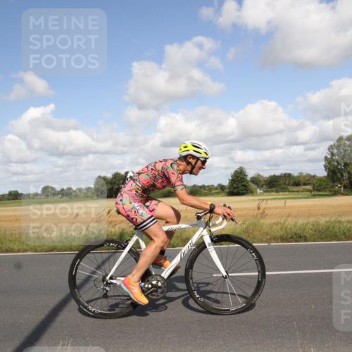 25.08.2024 - Elbe Triathlon Hamburg Fuchs,  Jonas http://msf.ph/oto/6838500 25.08.2024 10:53:24 Radfahren 1554, 1572, 1579, 1475, 1573, 1544 meine-sportfotos.de