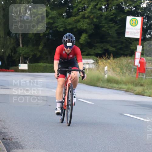 25.08.2024 - Elbe Triathlon Hamburg Fuchs,  Jonas http://msf.ph/oto/6838509 25.08.2024 08:53:26 Radfahren 121, 120 meine-sportfotos.de