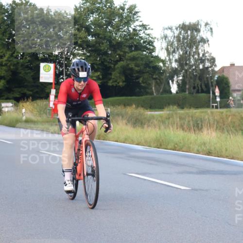 25.08.2024 - Elbe Triathlon Hamburg Fuchs,  Jonas http://msf.ph/oto/6838533 25.08.2024 08:53:27 Radfahren 121, 120 meine-sportfotos.de