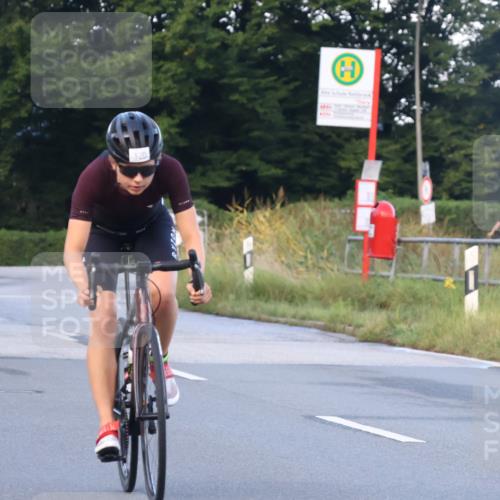 25.08.2024 - Elbe Triathlon Hamburg Fuchs,  Jonas http://msf.ph/oto/6838564 25.08.2024 08:53:29 Radfahren 121, 120 meine-sportfotos.de