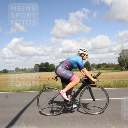 25.08.2024 - Elbe Triathlon Hamburg Fuchs,  Jonas http://msf.ph/oto/6838574 25.08.2024 10:53:47 Radfahren 539, 791, 1559, 1597, 1556, 766, 1501 meine-sportfotos.de
