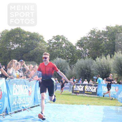 25.08.2024 - Elbe Triathlon Hamburg H.Heesch http://msf.ph/oto/6838583 25.08.2024 10:24:18 Ziel 66, 90 meine-sportfotos.de