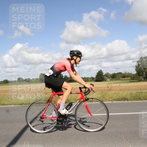 25.08.2024 - Elbe Triathlon Hamburg Fuchs,  Jonas http://msf.ph/oto/6838591 25.08.2024 10:53:54 Radfahren 766, 1501, 1519, 784, 1508, 1429, 1553 meine-sportfotos.de