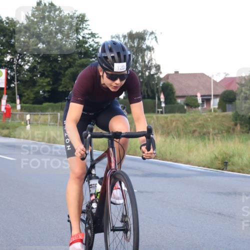 25.08.2024 - Elbe Triathlon Hamburg Fuchs,  Jonas http://msf.ph/oto/6838593 25.08.2024 08:53:30 Radfahren 121, 120 meine-sportfotos.de