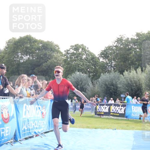 25.08.2024 - Elbe Triathlon Hamburg H.Heesch http://msf.ph/oto/6838594 25.08.2024 10:24:18 Ziel 66, 90 meine-sportfotos.de