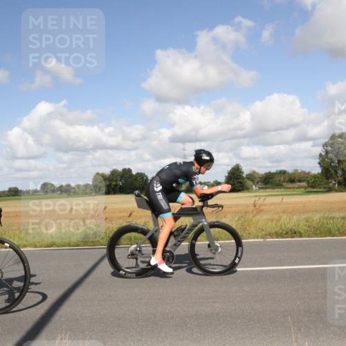 25.08.2024 - Elbe Triathlon Hamburg Fuchs,  Jonas http://msf.ph/oto/6838596 25.08.2024 10:53:55 Radfahren 766, 1501, 1519, 784, 1508, 1429, 1553 meine-sportfotos.de