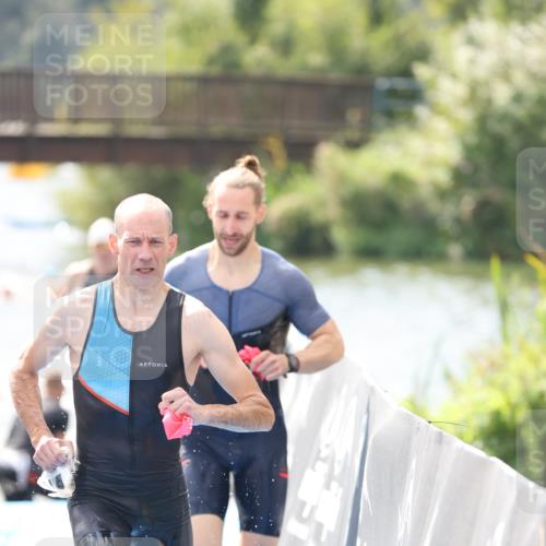 25.08.2024 - Elbe Triathlon Hamburg H.Heesch http://msf.ph/oto/6838631 25.08.2024 14:05:17 Schwimmen 1, 2, 4, 8, 9, 13, 14, 22, 25 meine-sportfotos.de