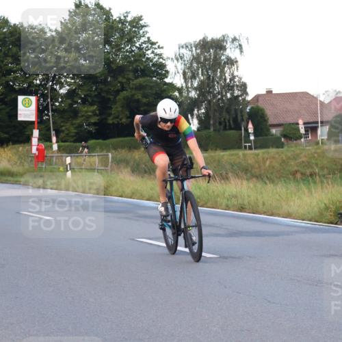 25.08.2024 - Elbe Triathlon Hamburg Fuchs,  Jonas http://msf.ph/oto/6838647 25.08.2024 08:53:37 Radfahren 50, 40 meine-sportfotos.de