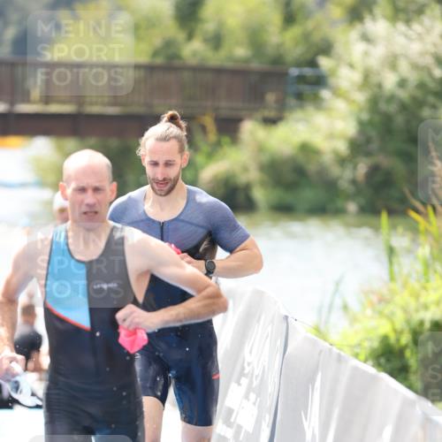 25.08.2024 - Elbe Triathlon Hamburg H.Heesch http://msf.ph/oto/6838648 25.08.2024 14:05:17 Schwimmen 1, 2, 4, 8, 9, 13, 14, 22, 25 meine-sportfotos.de