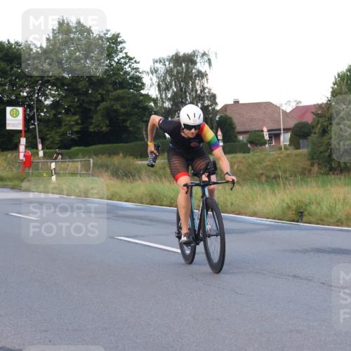 25.08.2024 - Elbe Triathlon Hamburg Fuchs,  Jonas http://msf.ph/oto/6838652 25.08.2024 08:53:37 Radfahren 50, 40 meine-sportfotos.de