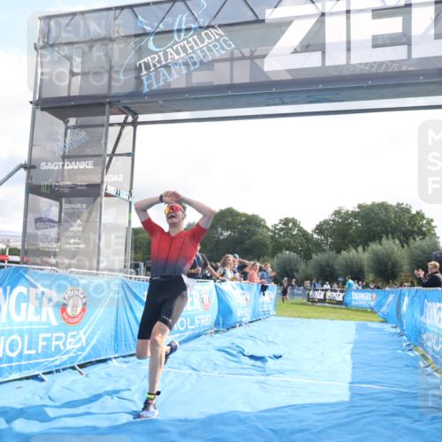 25.08.2024 - Elbe Triathlon Hamburg H.Heesch http://msf.ph/oto/6838655 25.08.2024 10:24:19 Ziel 66, 90 meine-sportfotos.de