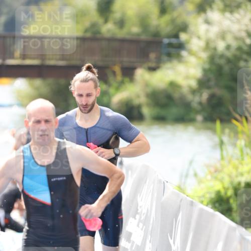 25.08.2024 - Elbe Triathlon Hamburg H.Heesch http://msf.ph/oto/6838661 25.08.2024 14:05:17 Schwimmen 1, 2, 4, 8, 9, 13, 14, 22, 25 meine-sportfotos.de