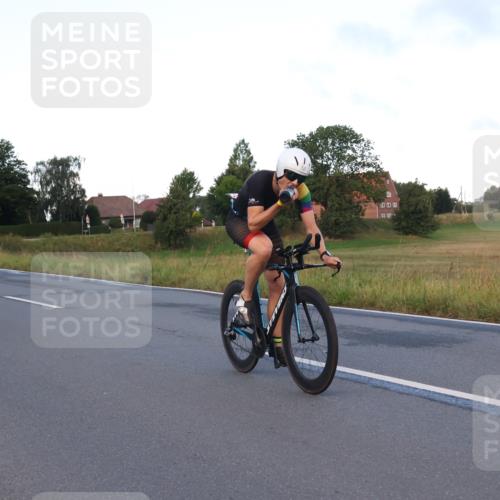 25.08.2024 - Elbe Triathlon Hamburg Fuchs,  Jonas http://msf.ph/oto/6838664 25.08.2024 08:53:38 Radfahren 50, 40 meine-sportfotos.de