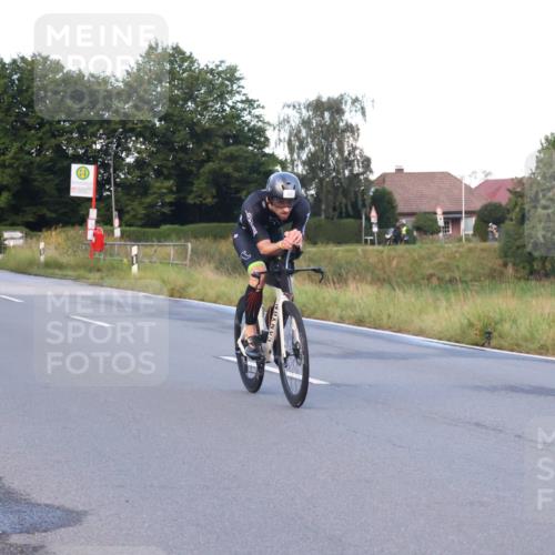 25.08.2024 - Elbe Triathlon Hamburg Fuchs,  Jonas http://msf.ph/oto/6838689 25.08.2024 08:53:40 Radfahren 50, 40 meine-sportfotos.de